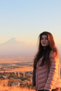 Сафарян Анна
