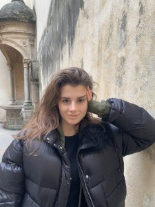 Акопян Ирина Юрьевна