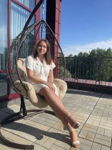 Кравцова Элина Евгеньевна