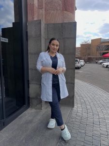 Акопян Ануш Викторовна