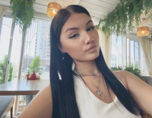 Лаптева Эвелина Ивановна